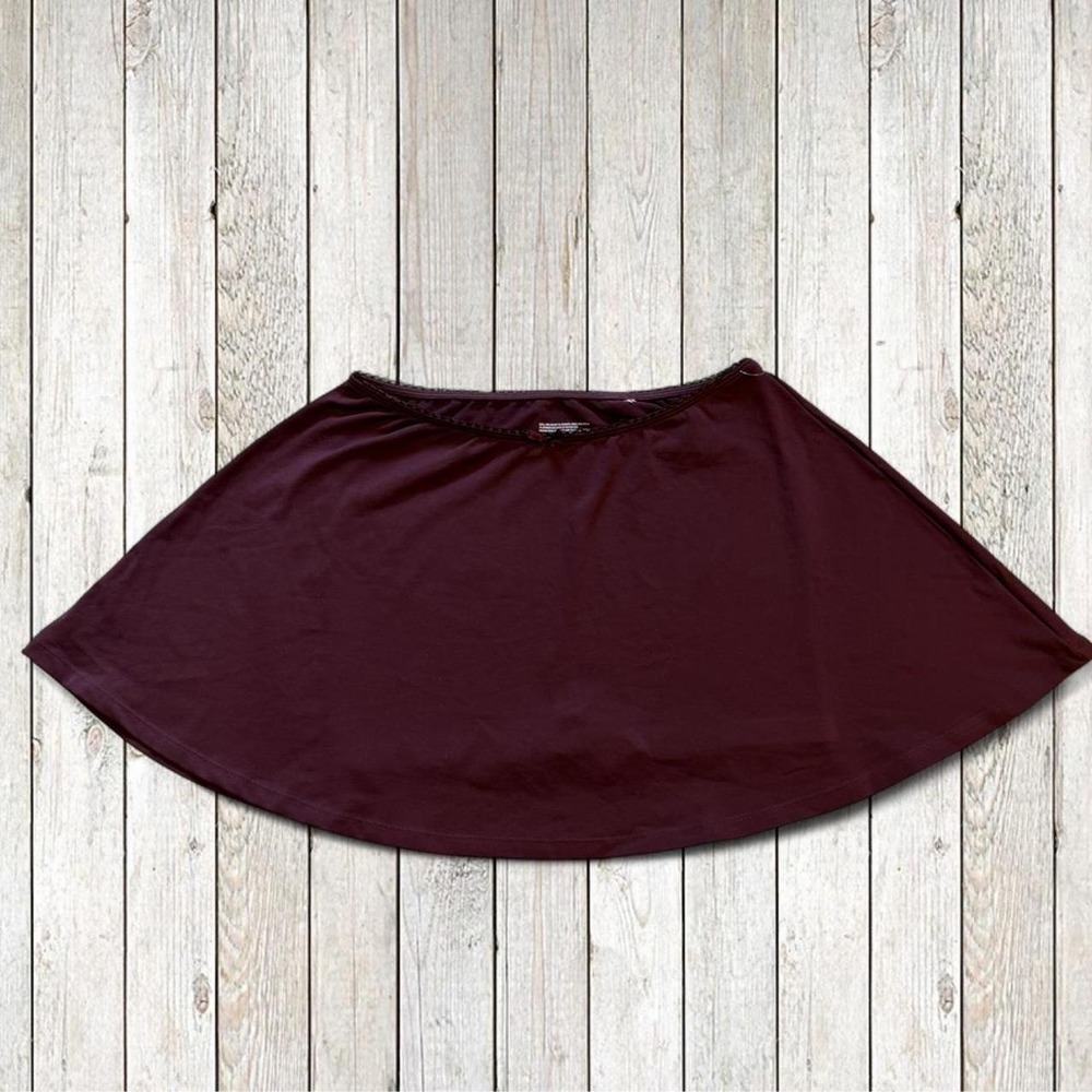 Wild Fable Womens Skort Medium Burgundy Built In Shorts Stretch NWT